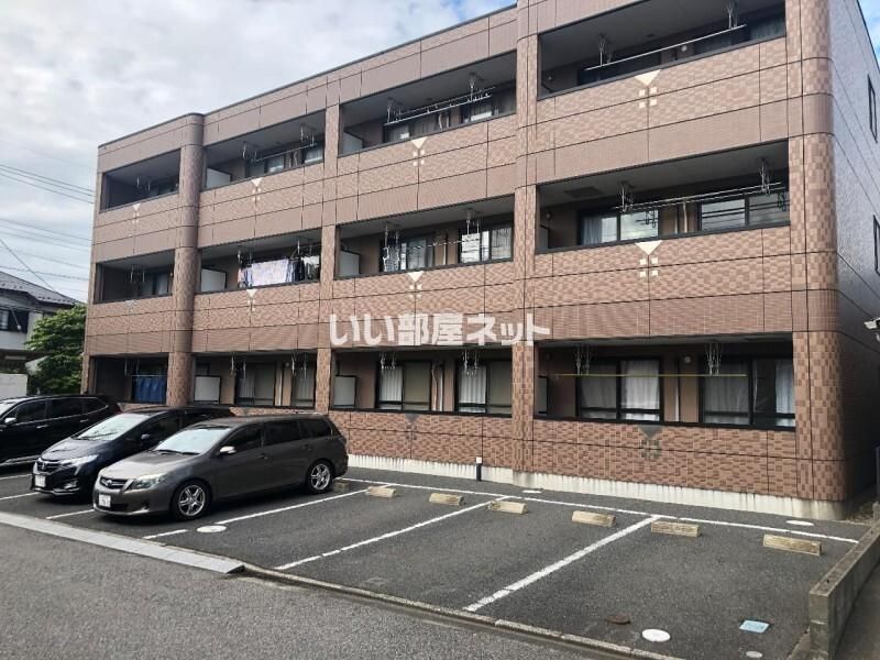プロニティハイムの外観画像