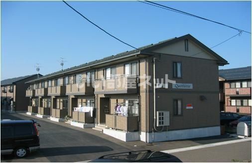 クインテットの外観画像