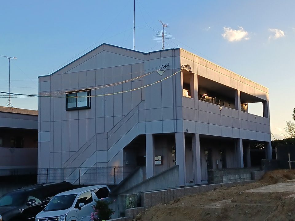 ラルスの外観画像