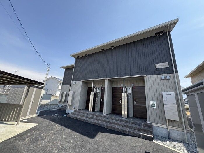 トリシア小山Eの外観画像