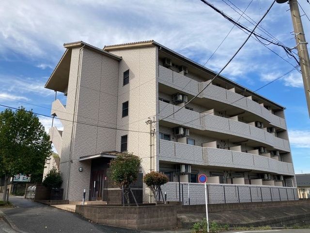 アイリスの外観画像
