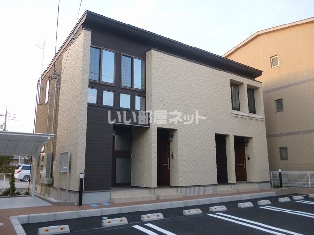 サンクレール Ⅲ番館の外観画像