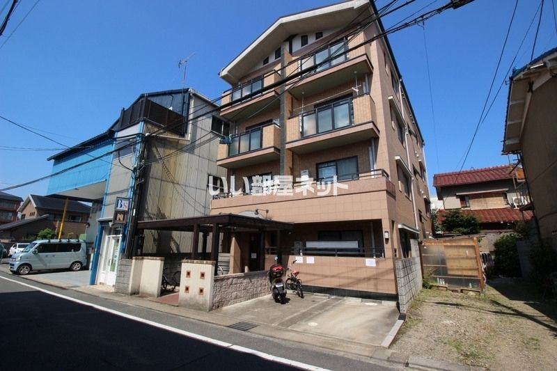 ラモーダ梅津の外観画像