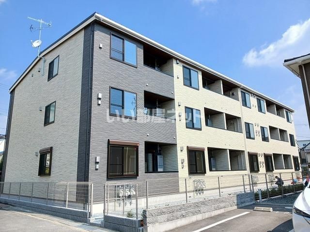 ラ・ジーナの外観画像