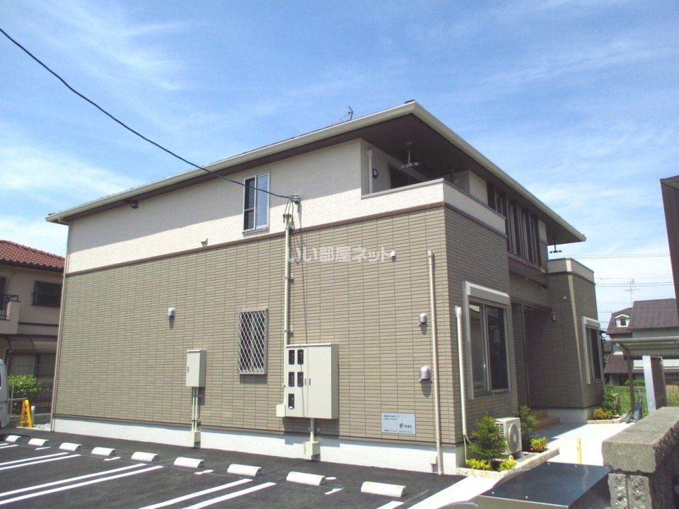 クローバーの外観画像