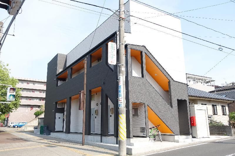 ペールオレンジの外観画像