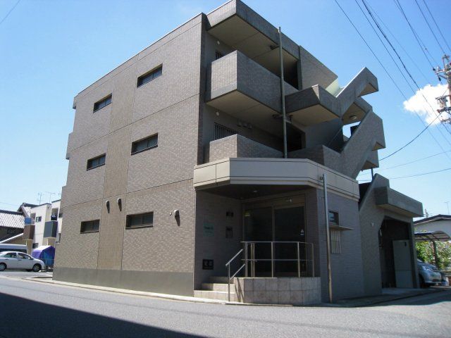 Yoshi.T3の外観画像