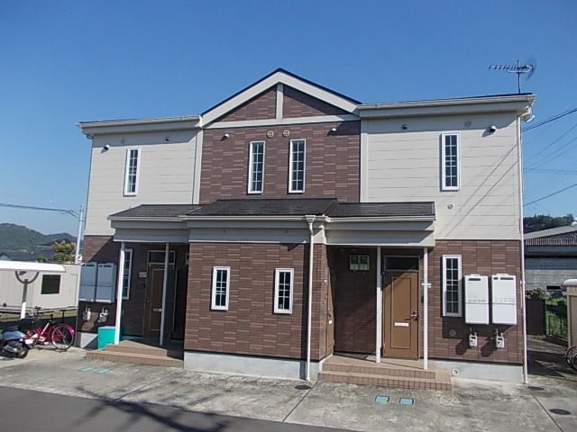 セナングBの外観画像