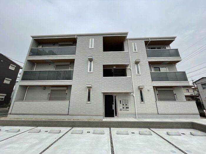 Rosaliberaの外観画像