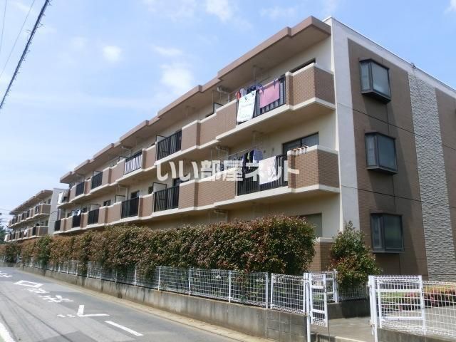 パークヒル飯山満の外観画像