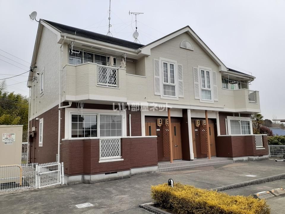 ラルジュ・シャルダンB棟の外観画像