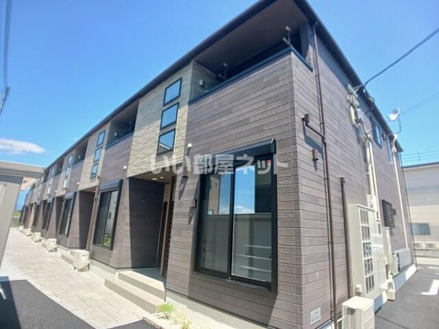 ヒカルサ 甲府蓬沢の外観画像