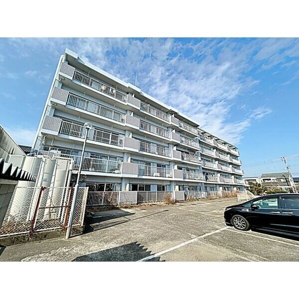新日半田住吉ビルの外観画像