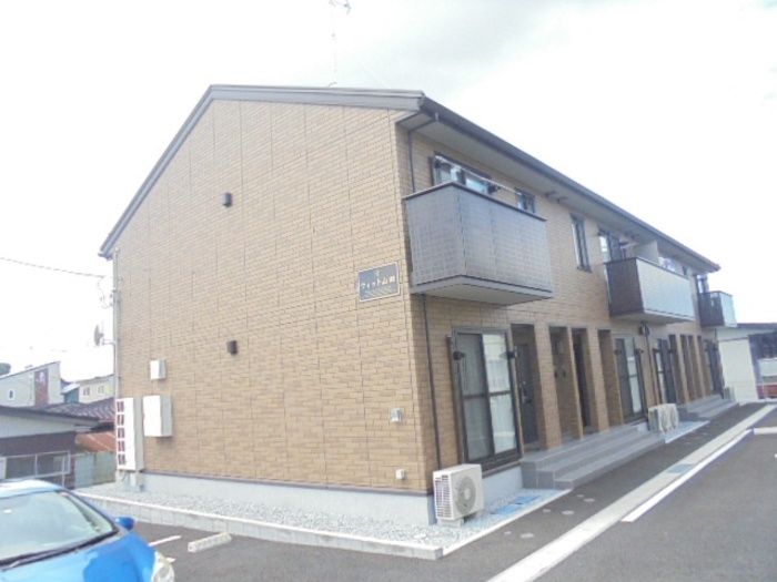 ウィット山田の外観画像