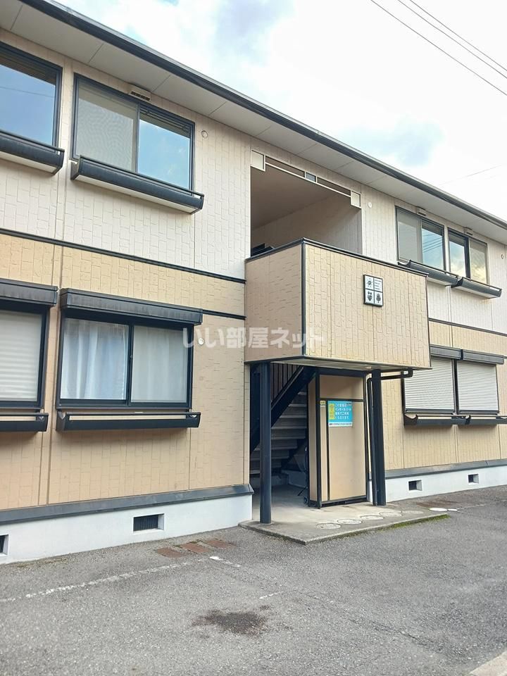 エクセル山崎の外観画像