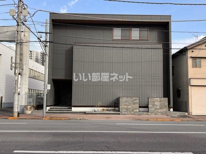 TORISIAS 南大通りの外観画像