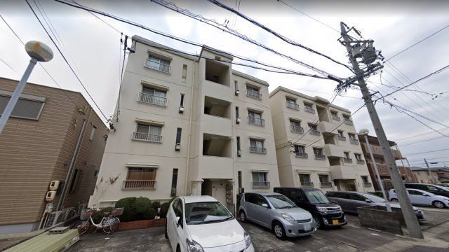 ハイツ高御堂C棟の外観画像