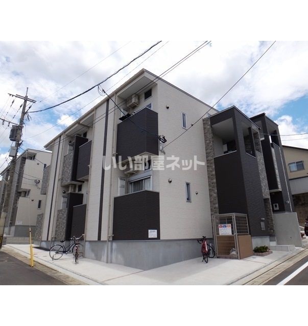 コリナブランカの外観画像