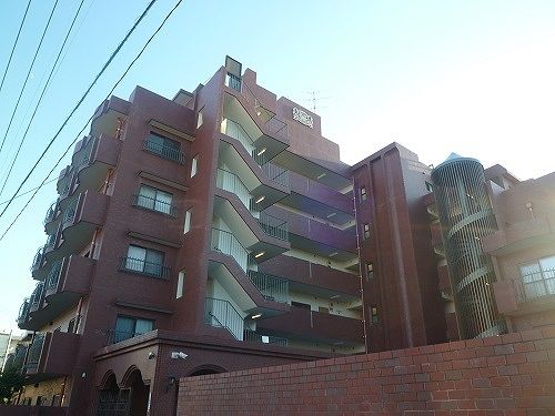ライオンズマンション新大江の外観画像