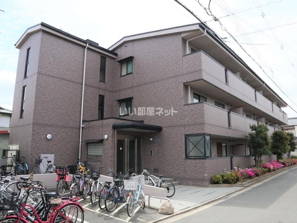 ドミール若江の外観画像