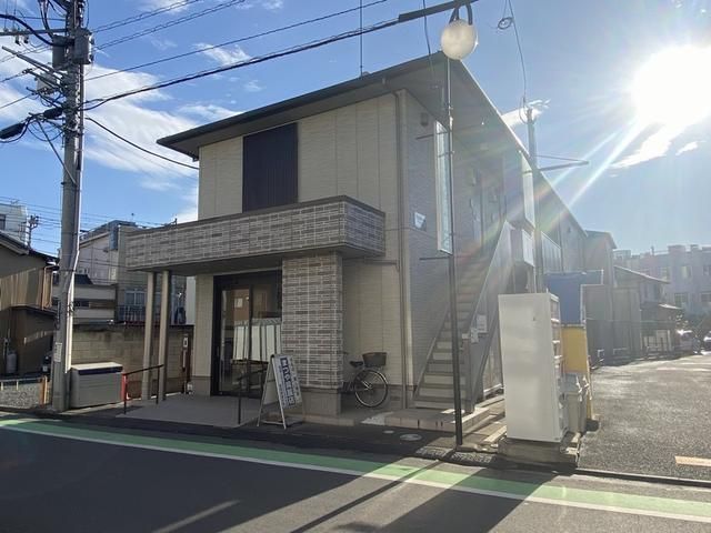 パインボームの外観画像