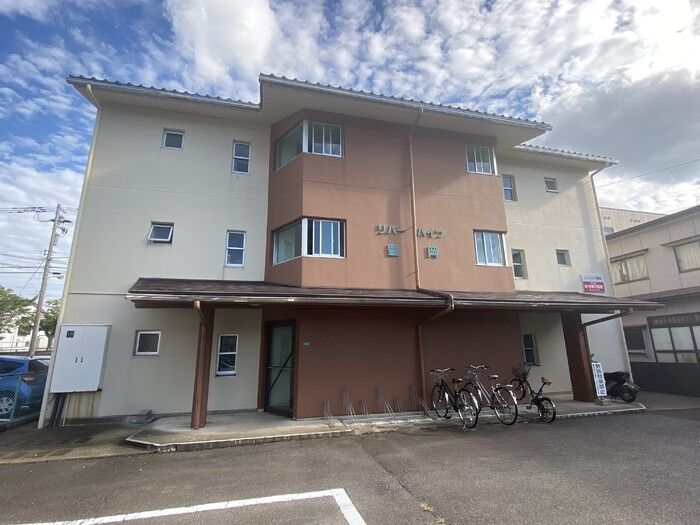 リバーハイツ豊岡の外観画像