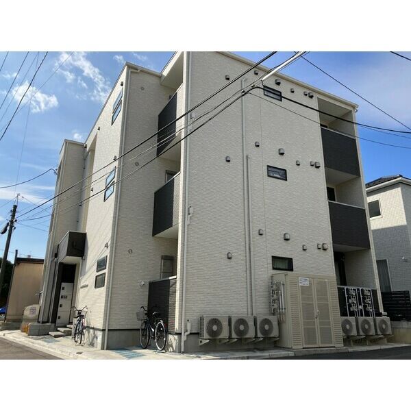 RSキャスバルクォーレ榴ヶ岡の外観画像