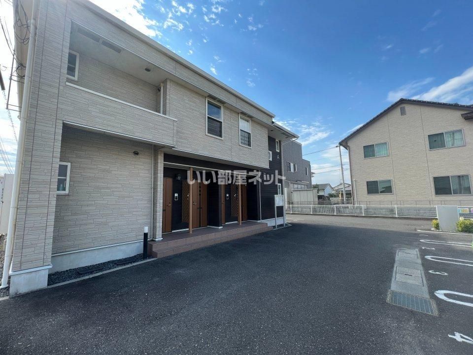 エテルノフィオーレB棟の外観画像