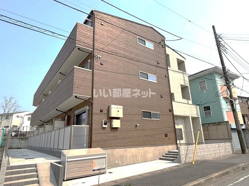 シャイネクス馬橋の外観画像