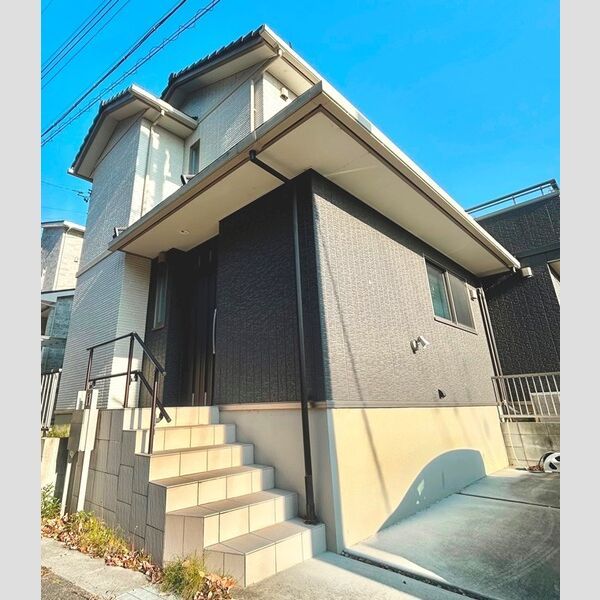 黒笹いずみ2丁目戸建の外観画像