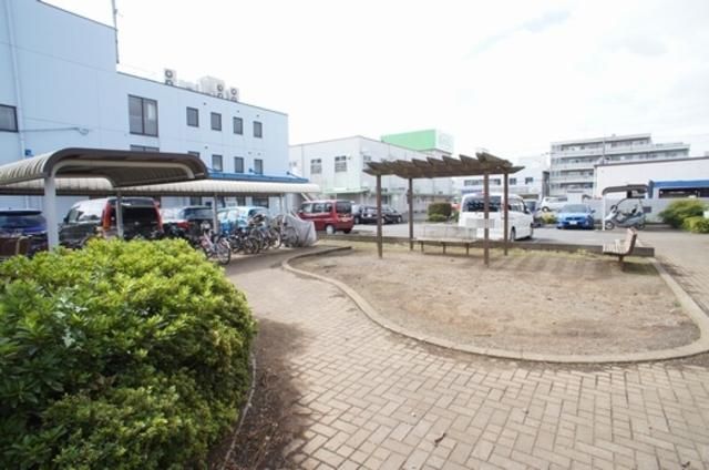 アークガーデン 桶川 Fの外観画像