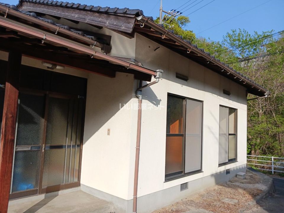 杉田貸家2の外観画像