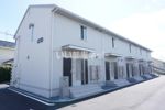 SKY BLUE本館B棟の外観画像