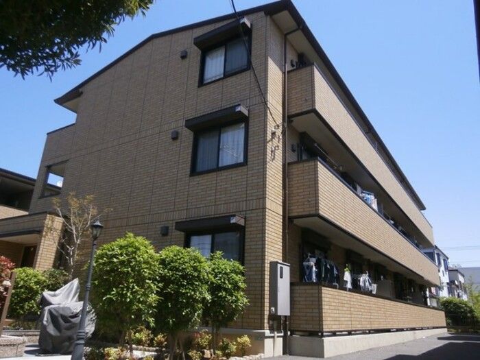 ロイヤルティアラⅡ・Ⅲの外観画像