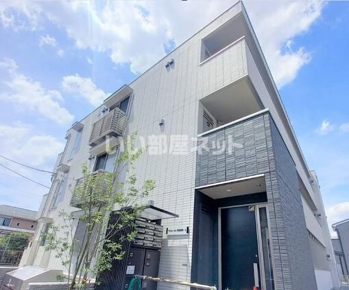 Noble villa草加西町Aの外観画像