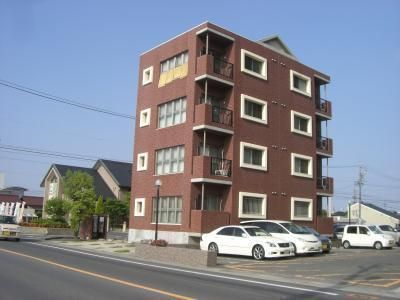 グローバルトラストの外観画像