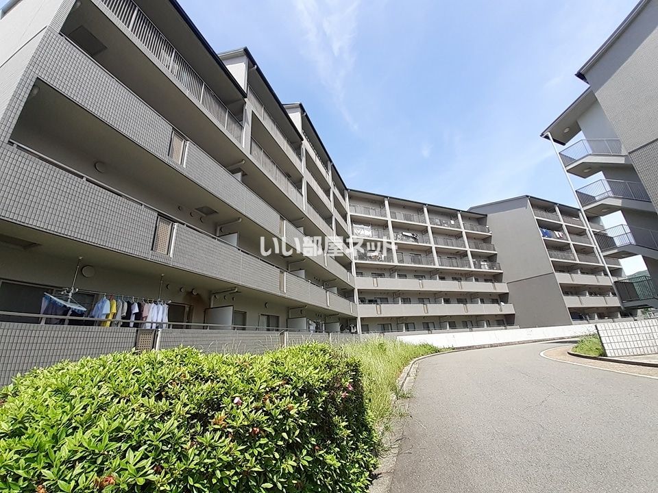 PHOENIX COURT 交野Iの外観画像