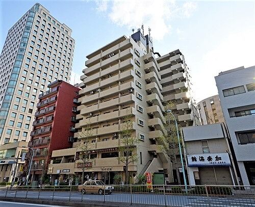 ライオンズマンション護国寺第3の外観画像