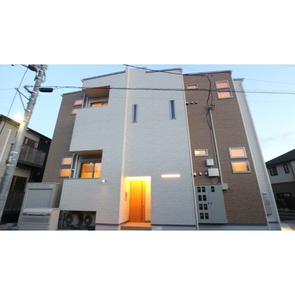 RIZEST 富沢の外観画像