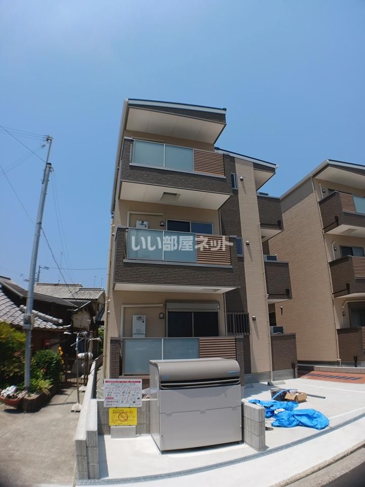 F asecia Propus（エフ アソシア プロプス）の外観画像