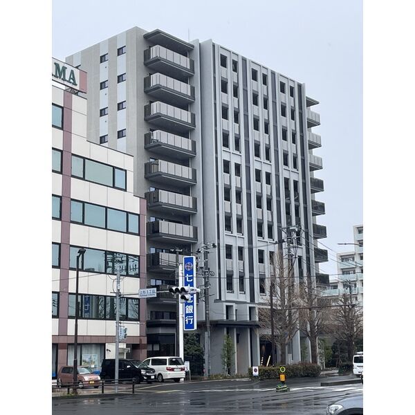 レーベン上杉THE LUSTEAの外観画像