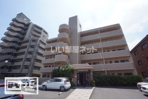 ジュアン三条の外観画像