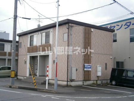 グリーンリーブス綾田 Bの外観画像