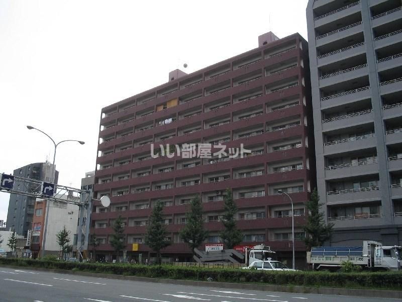 ライオンズマンション堀川の外観画像