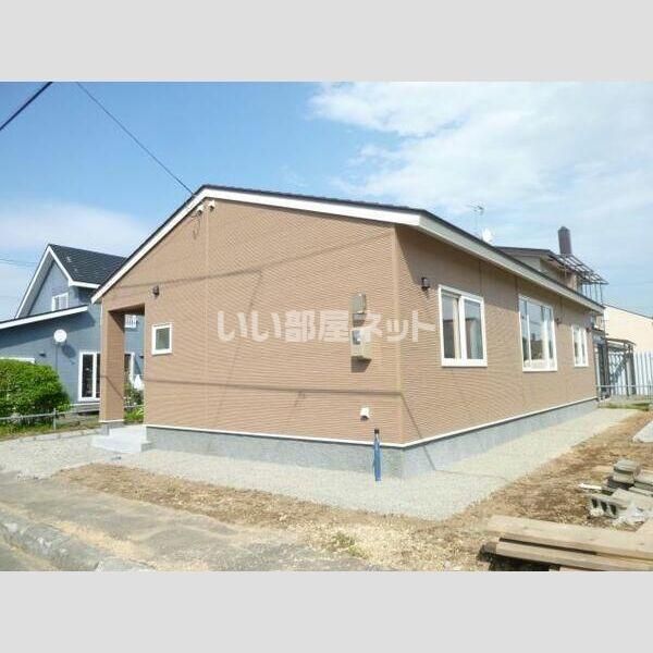 千歳市自由ヶ丘6丁目平屋の外観画像
