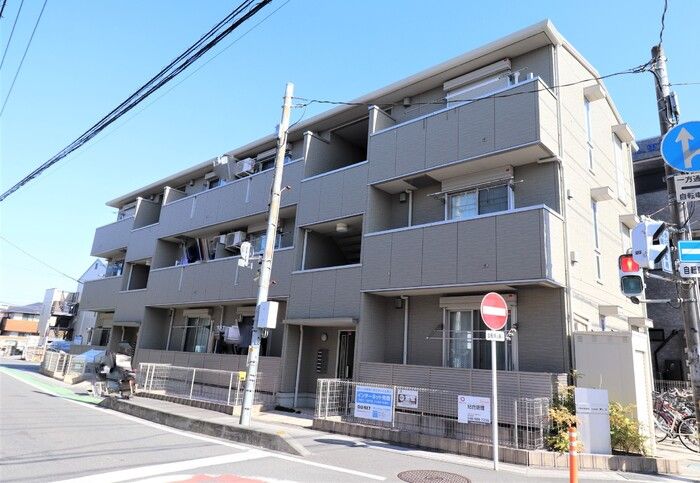 charmant court M´s IIIの外観画像