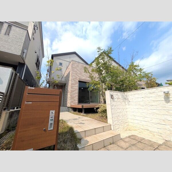 美里2丁目戸建の外観画像