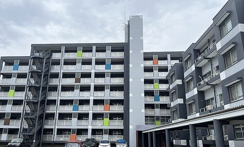 テレパレス船橋三咲A棟の外観画像