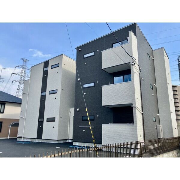 REGALEST PEAKの外観画像