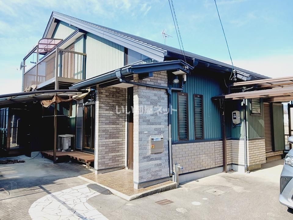 豊川市新豊町貸家の外観画像
